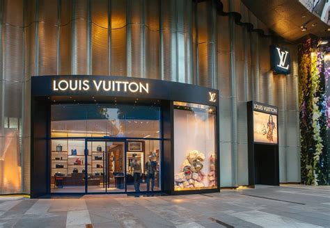 louis vuitton outlet store.